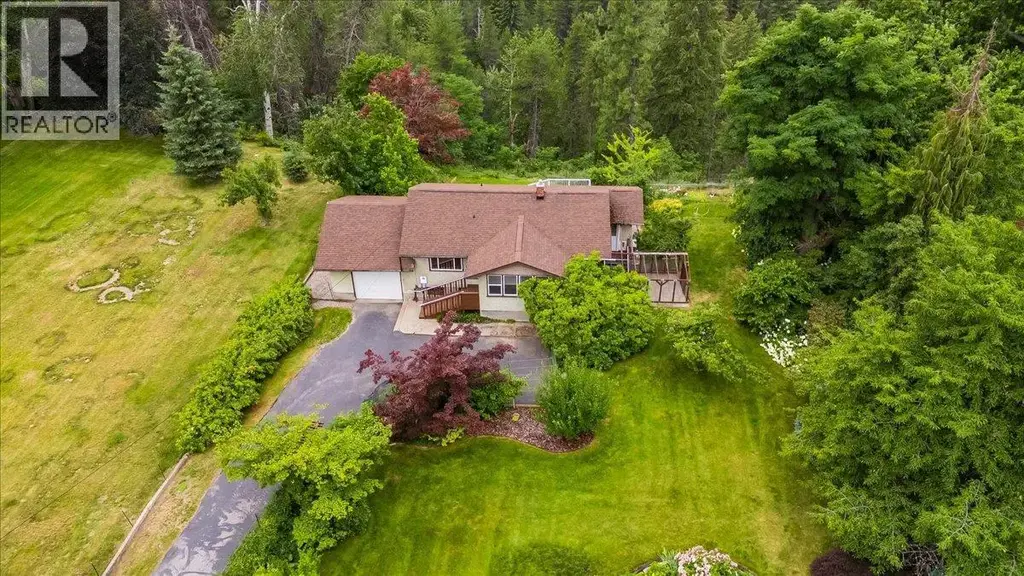 138 100th Street, Castlegar
